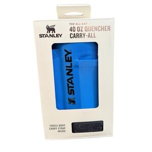 Blue Stanley 40 oz crossbody Quencher Carry-All bag pouch NWT